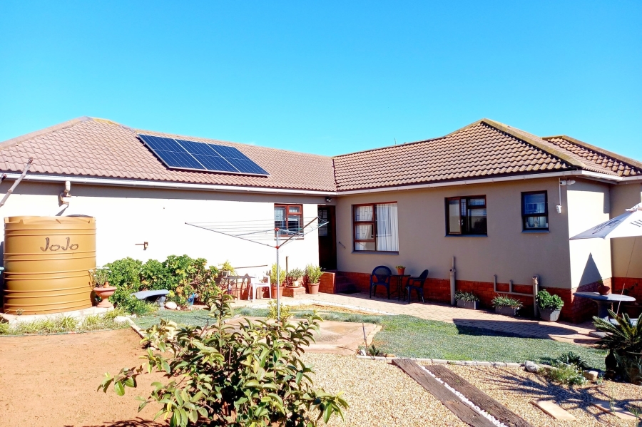 3 Bedroom Property for Sale in Vredenburg Western Cape